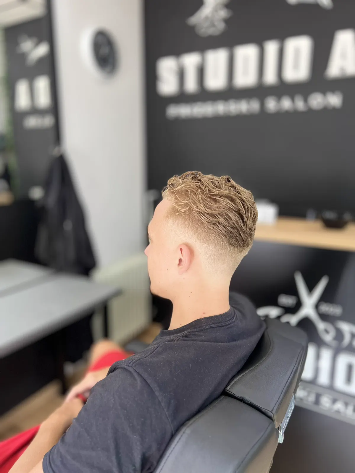 Studio A frizerski salon — fotografija 2