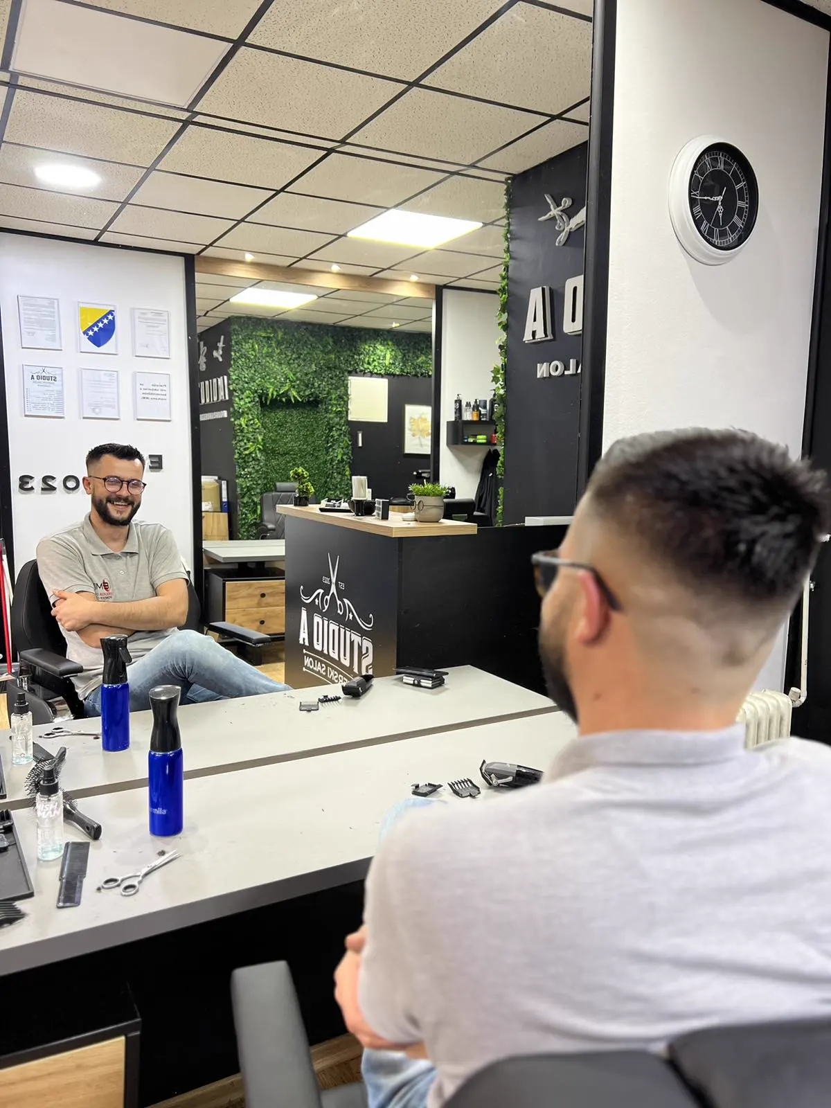 Studio A frizerski salon — fotografija 4